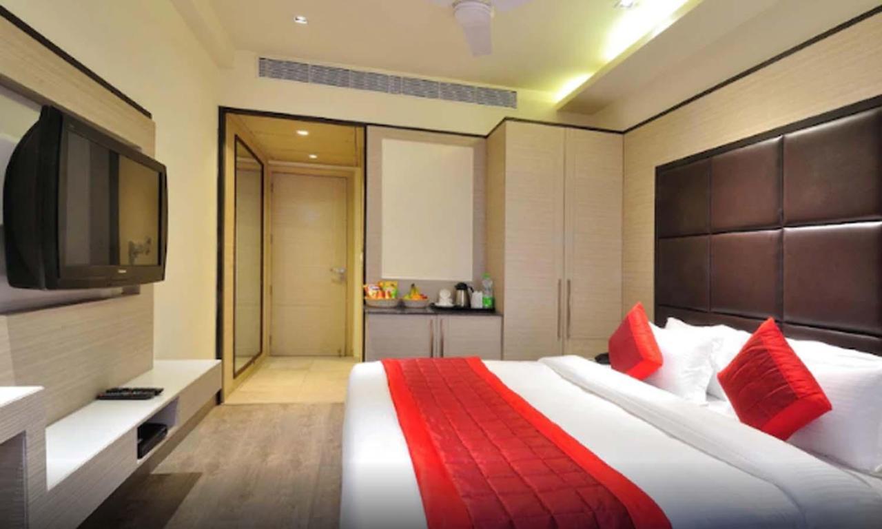 Hotel Royal Grand - Opposite Axis Bank East Patel Nagar Nowe Delhi Zewnętrze zdjęcie
