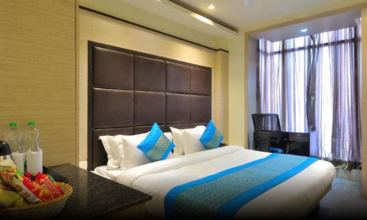 Hotel Royal Grand - Opposite Axis Bank East Patel Nagar Nowe Delhi Zewnętrze zdjęcie