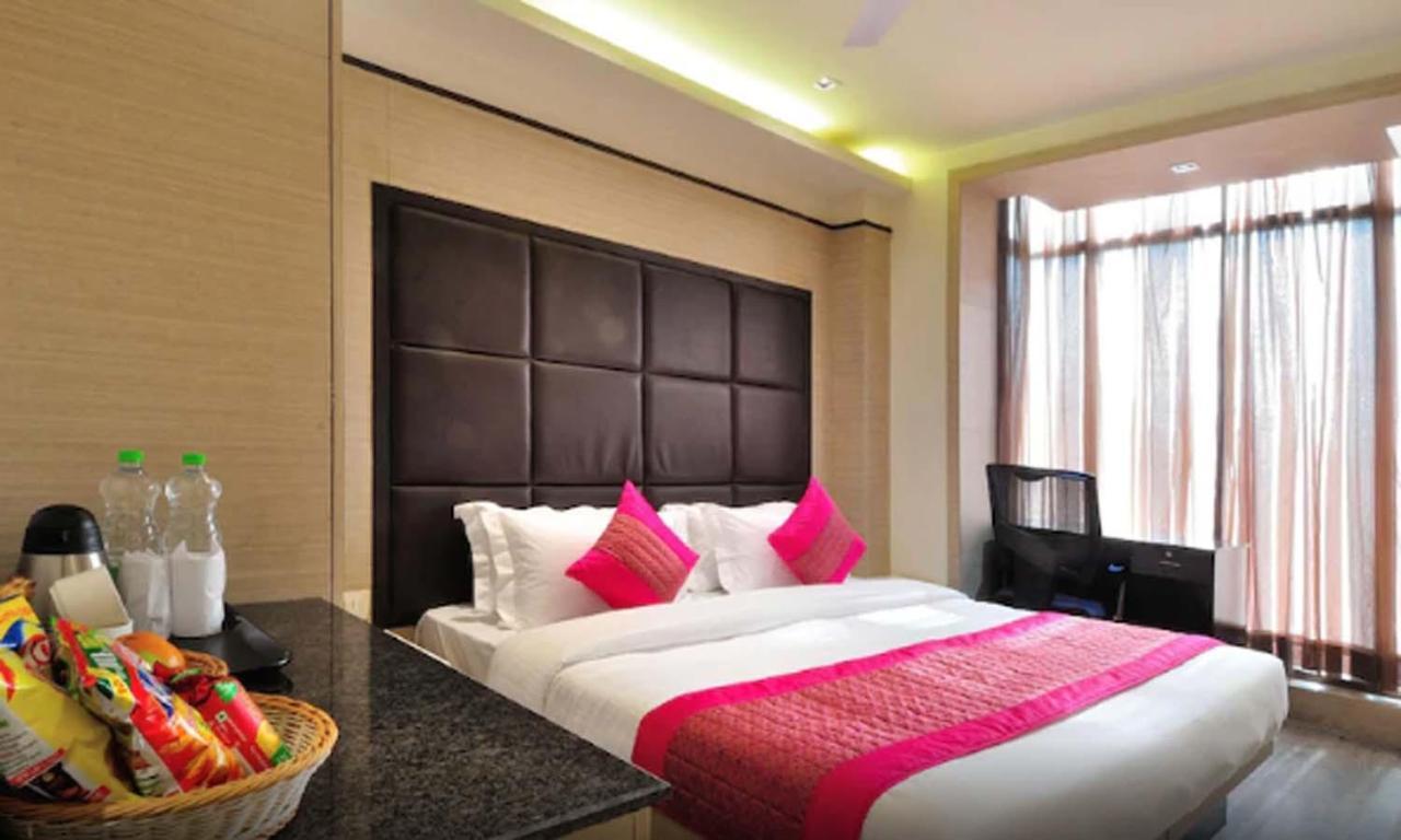 Hotel Royal Grand - Opposite Axis Bank East Patel Nagar Nowe Delhi Zewnętrze zdjęcie