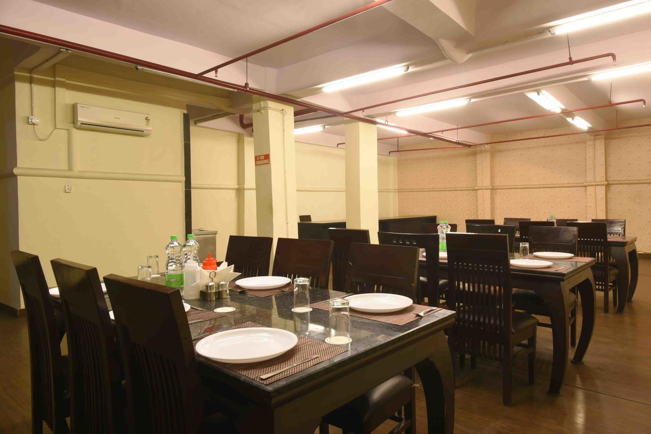Hotel Royal Grand - Opposite Axis Bank East Patel Nagar Nowe Delhi Zewnętrze zdjęcie