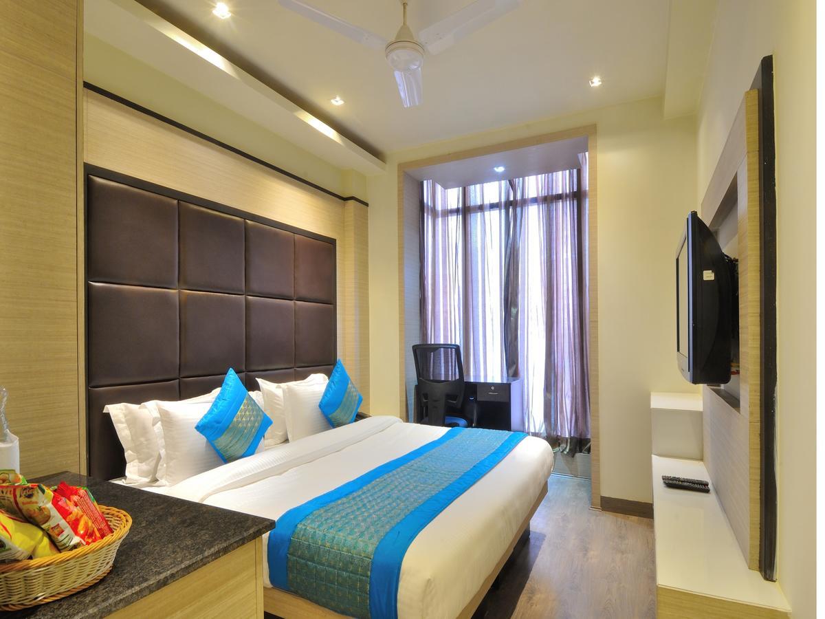 Hotel Royal Grand - Opposite Axis Bank East Patel Nagar Nowe Delhi Zewnętrze zdjęcie