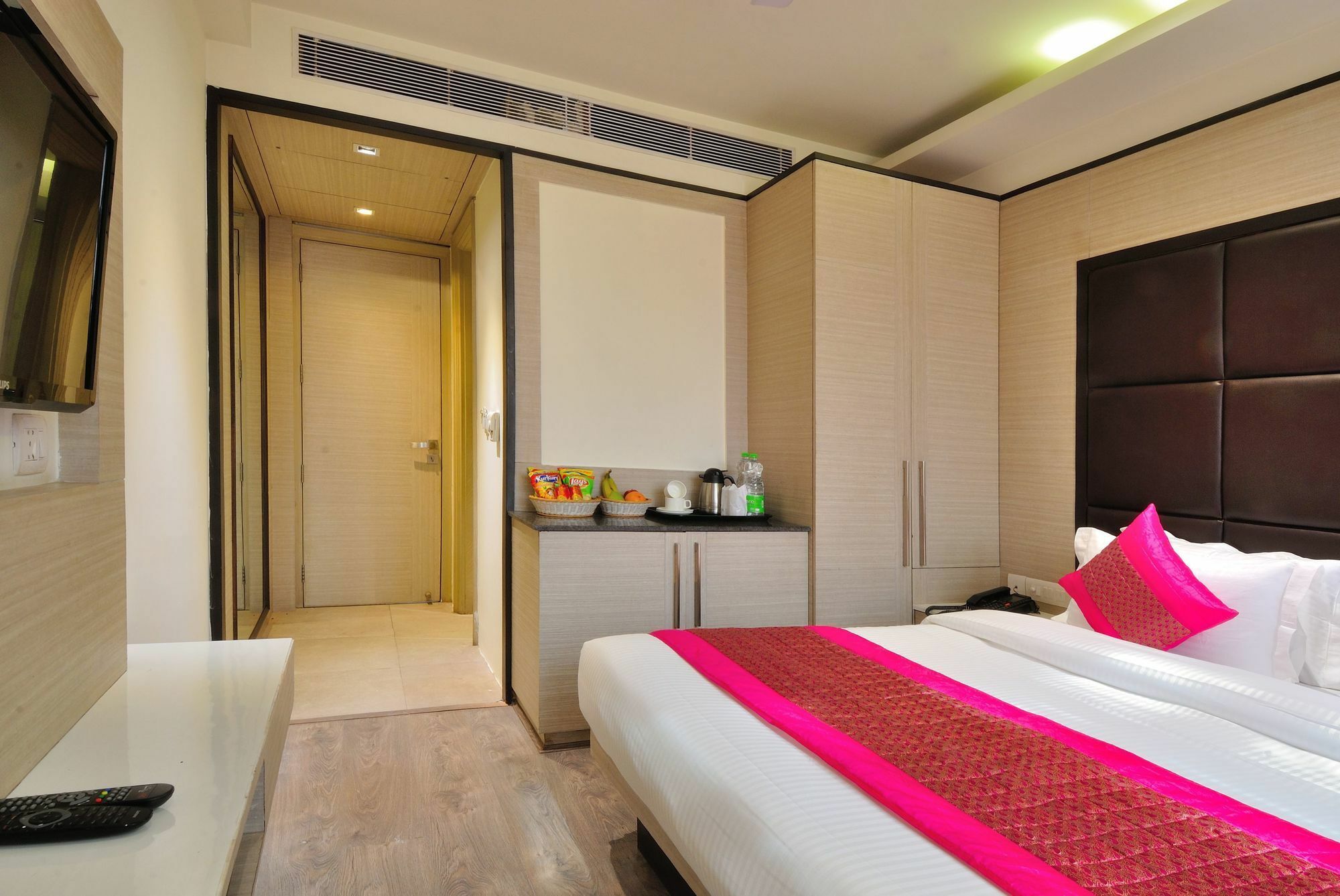 Hotel Royal Grand - Opposite Axis Bank East Patel Nagar Nowe Delhi Zewnętrze zdjęcie