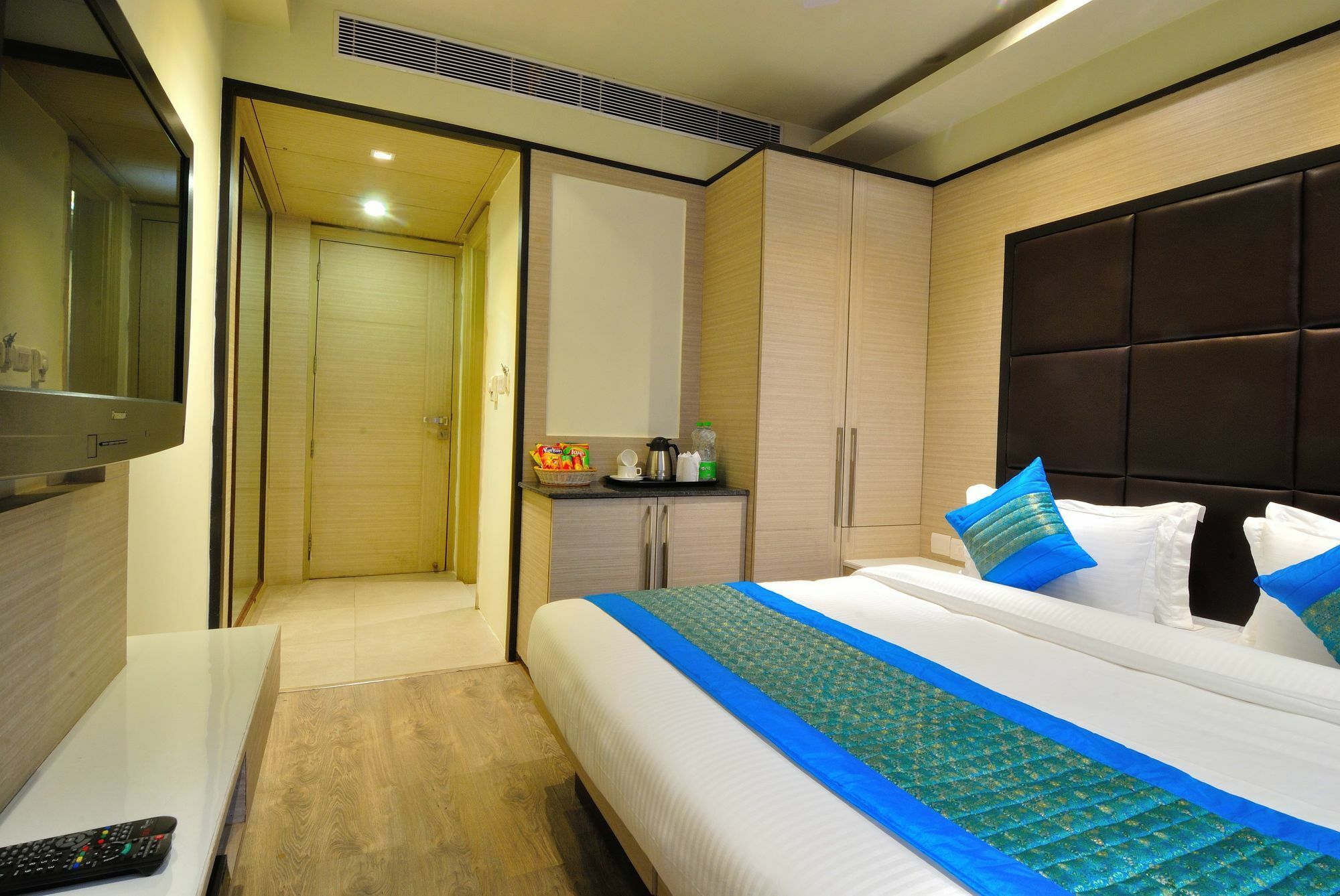 Hotel Royal Grand - Opposite Axis Bank East Patel Nagar Nowe Delhi Zewnętrze zdjęcie
