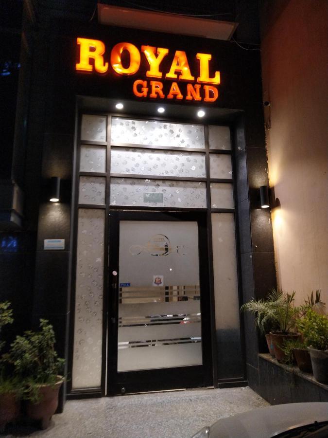 Hotel Royal Grand - Opposite Axis Bank East Patel Nagar Nowe Delhi Zewnętrze zdjęcie