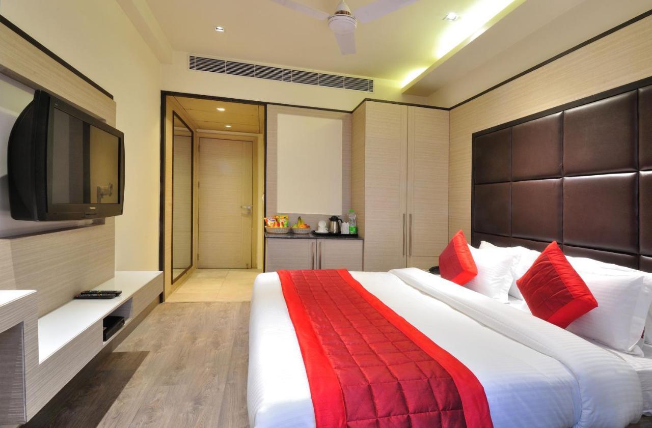 Hotel Royal Grand - Opposite Axis Bank East Patel Nagar Nowe Delhi Zewnętrze zdjęcie